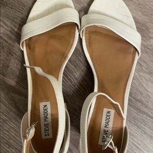 Steve Madden Size 10 gently worn heels
